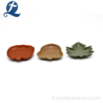 Piatto di foglie in ceramica zucca personalizzato